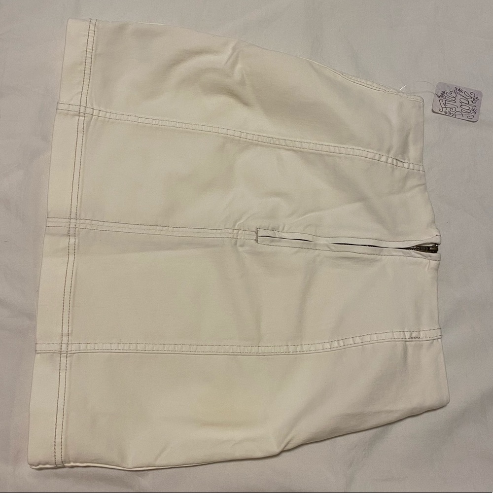 NWT Free People White Mini skirt - Picture 2 of 4